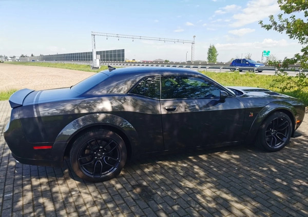 Dodge Challenger cena 219900 przebieg: 6490, rok produkcji 2021 z Kórnik małe 232